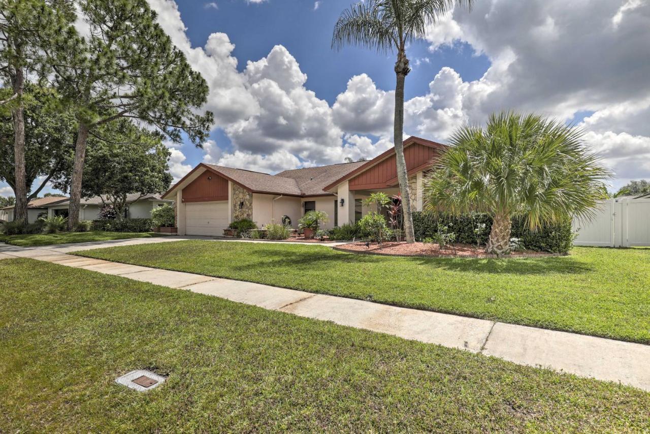 Villa Relaxing Tampa Abode With Screened Lanai And Pool Extérieur photo